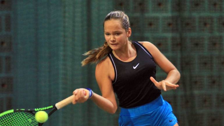 Dora Mišković do 2. kola na juniorskom ITF turniru u Latviji, Nora Knežević izgubila na startu
