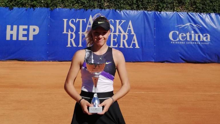 Sara Svetac u finalu juniorskog ITF turnira u slovenskom Radomlju