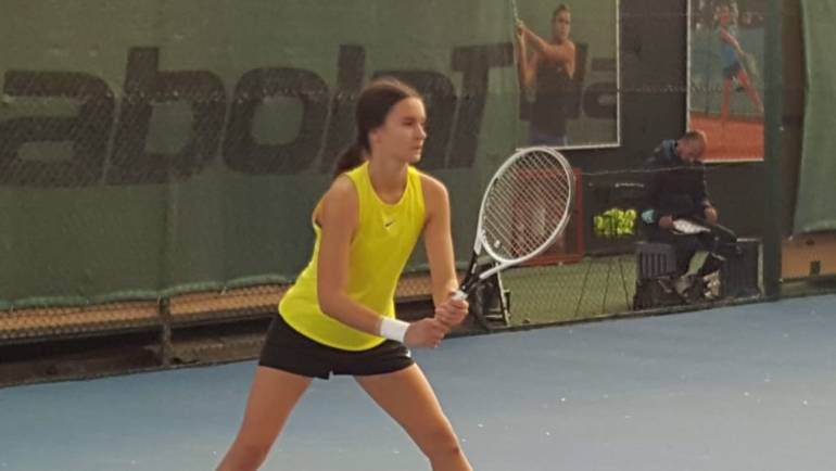 Chiara Jerolimov u četvrtfinalu juniorskog ITF turnira u Nikšiću, ispale Ivanković, Riđan i Sivrić