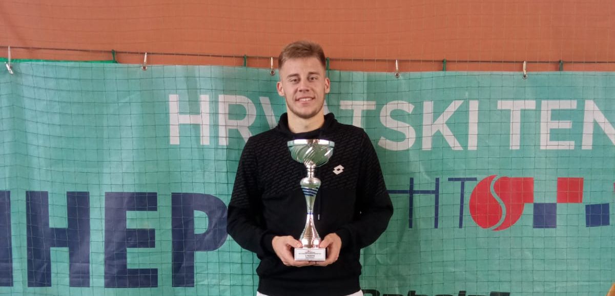 Božo Barun u Ogulinu do naslova na HEP Dvoranskom prvenstva Hrvatske za seniore