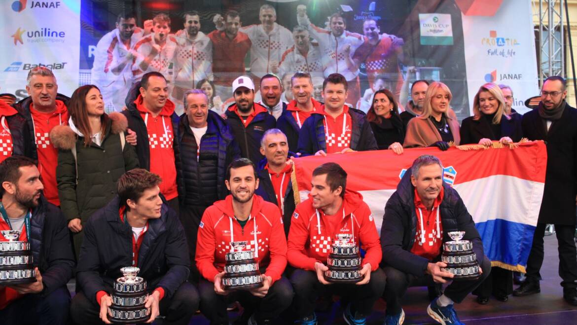 Srebrni hrvatski tenisači dočekani na Trgu bana Josipa Jelačića