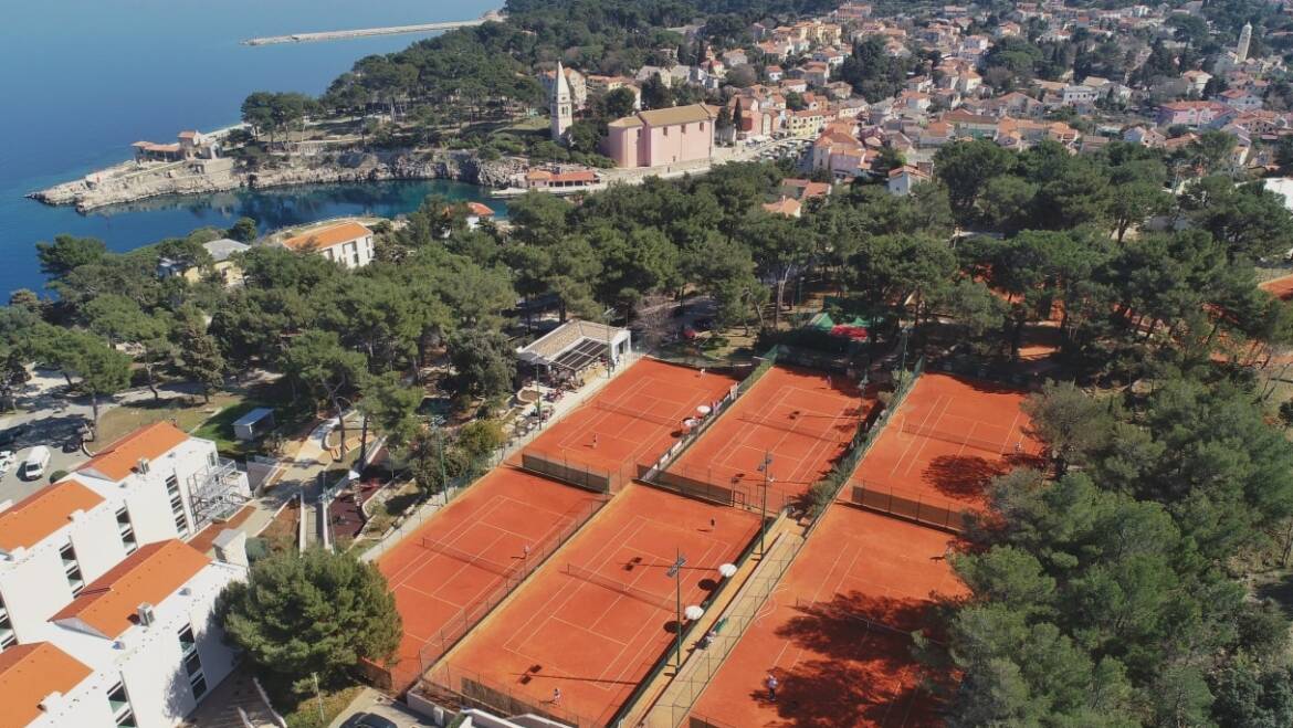 Antonio Voljavec slavio u hrvatskom dvoboju za četvrtfinale Adriatic Cupa u Velom Lošinju