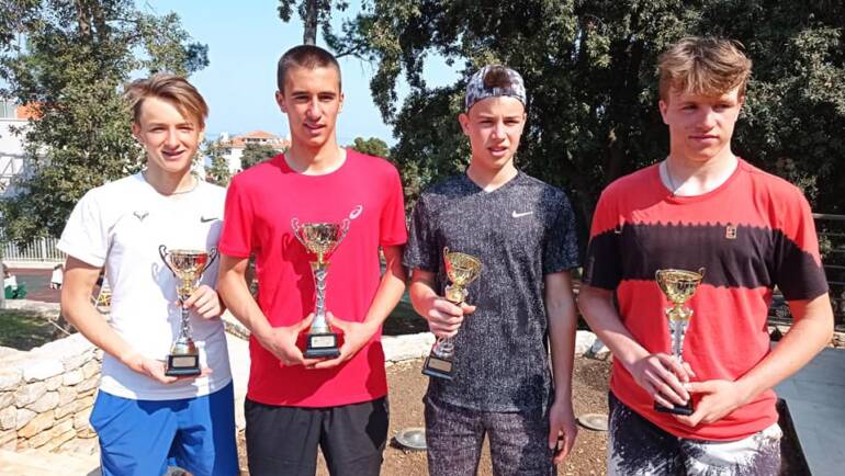 Antonio Voljavec u finalu Adriatic Cupa 2022, Stjepan Bogdan do naslova u paru