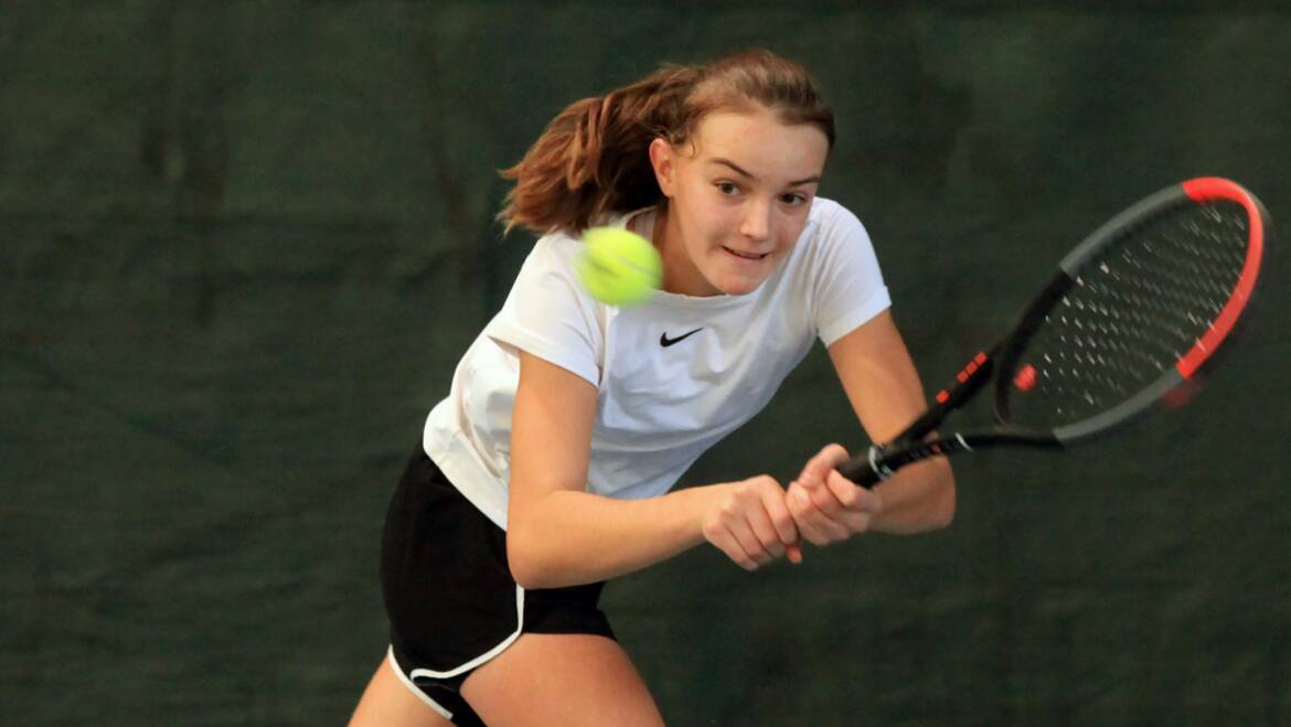 Jou-George Gnjidić, Lara Šerić, Mihaela Les i Ana Petković do četvrtfinala Salona Cupa