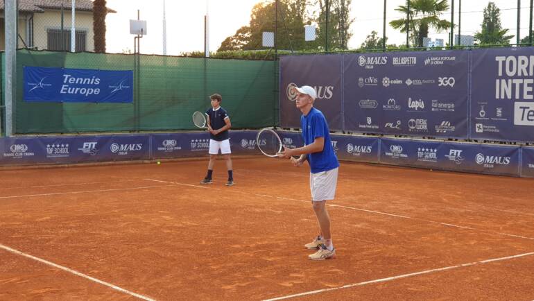 Antonio Voljavec u polufinalu Tennis Europe turnira u Cremi, s Markovinom za naslov u paru