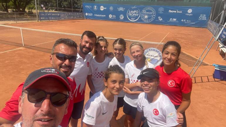 Cure preko Turkinja do druge pobjede na turniru Summer Cupa u Bresciji, dečki izgubili od Slovaka