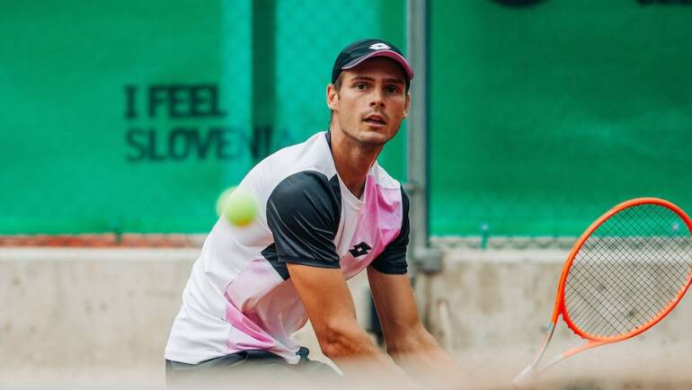 Roko Horvat iz kvalifikacija do slavlja u Celju i prvog profesionalnog naslova!