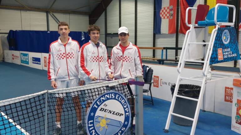 Muška reprezentacija do 16 godina u nedjelju za 7. poziciju na završnom turniru Winter Cupa