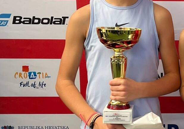 Nika Čakarun u polufinalu Bukurešta, Ilaria Morožin završila nastup u Rotterdamu