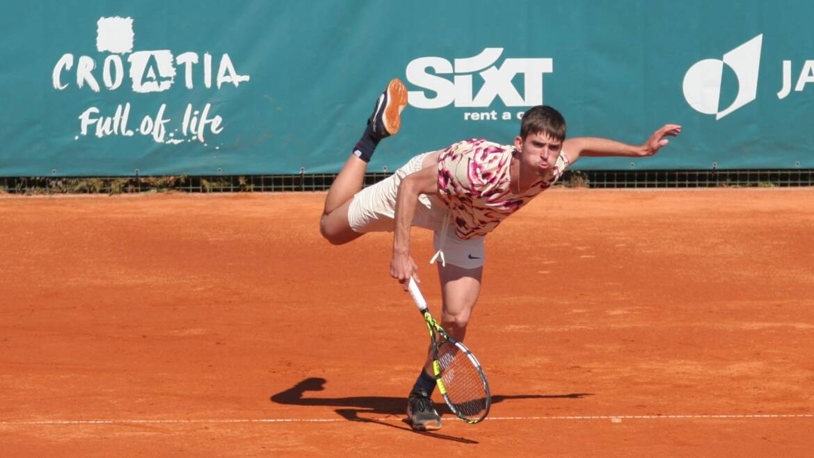 Dino Prižmić projurio u drugo kolo zadarskog ATP Challengera uz gubitak samo četiri gema