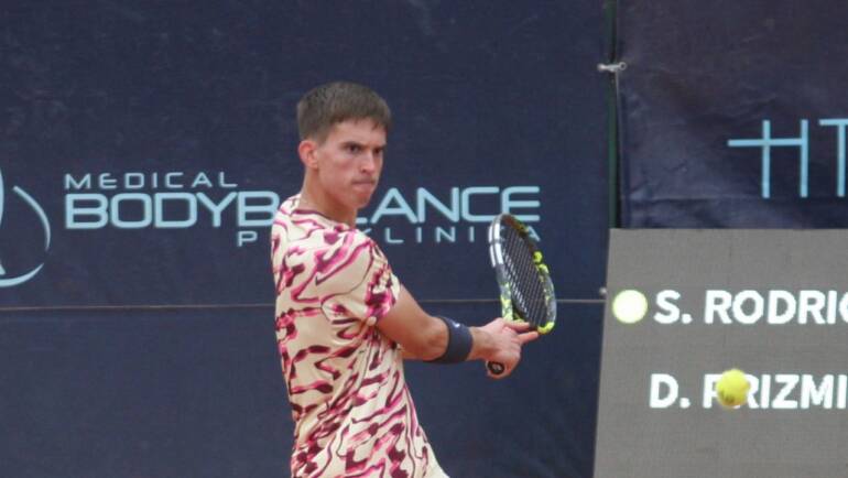 Dino Prižmić u 2. kolu Challengera u Istanbulu
