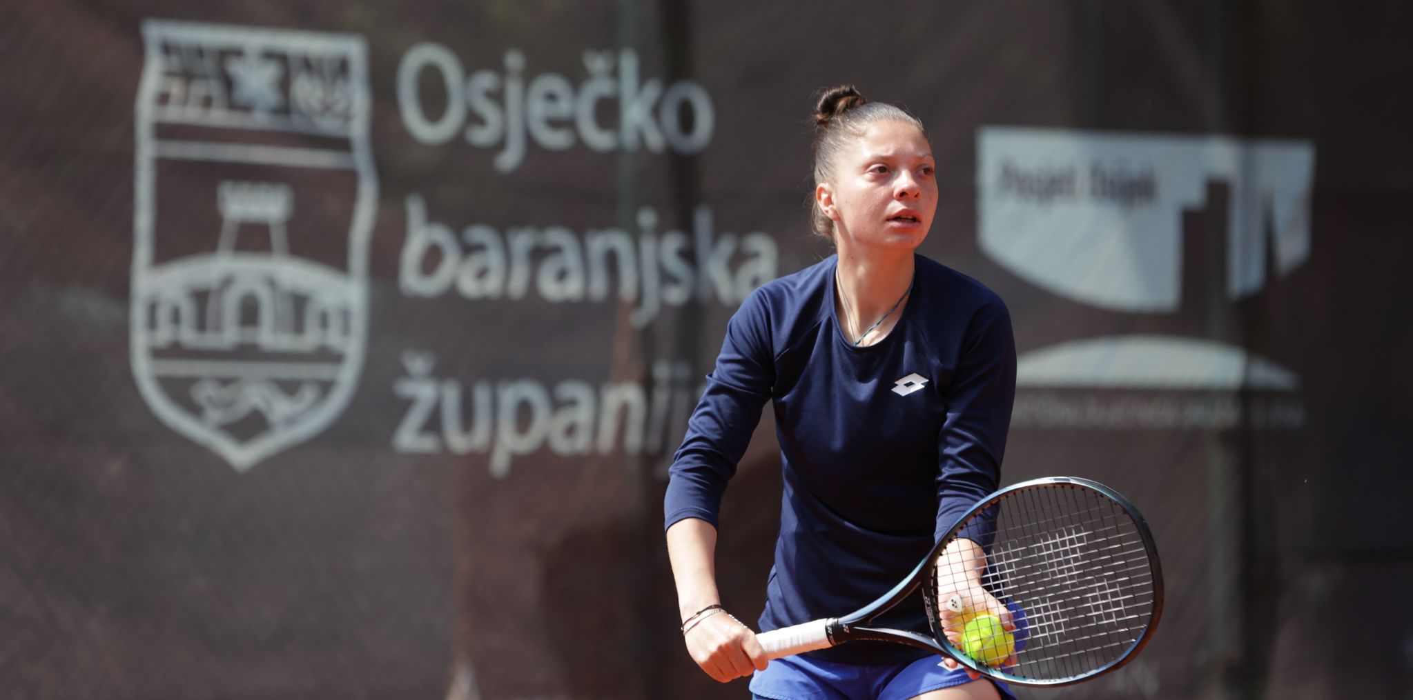 Antonia Ružić, Petra Marčinko i Tena Lukas uvjerljivim pobjedama do četvrtfinala Osijek Opena