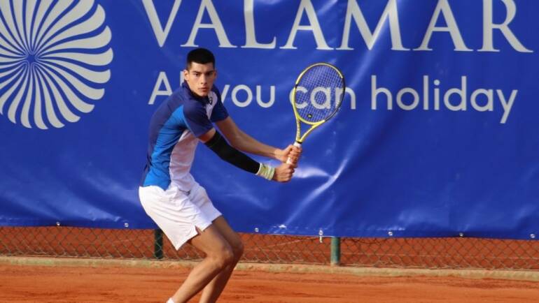 Luka Mikrut u finalu ITF turnira u španjolskom Manacoru!