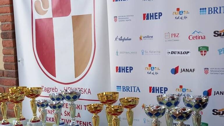 Jou-George Gnjidić i Ivan Dumbović te Nika Čakarun i Sophia Santos u finalu HEP prvenstva Hrvatske do 14 godina