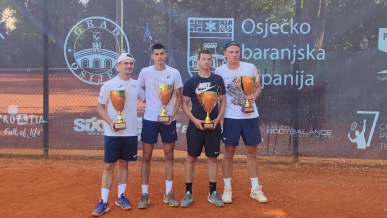 Luka Mikrut zaustavljen u polufinalu singla na Osijek Openu, osvojio naslov u paru