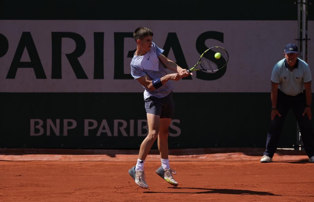 Dino Prižmić izborio nastup u četvrtfinalu juniorskog Roland Garrosa!