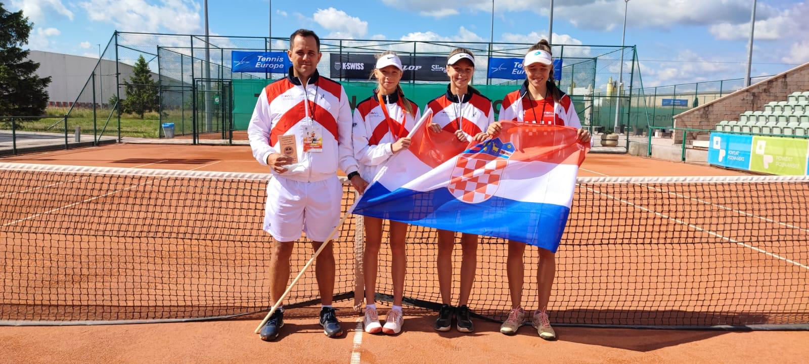 Hrvatske tenisačice preko Poljakinja do polufinala kvalifikacijskog turnira Summer Cupa
