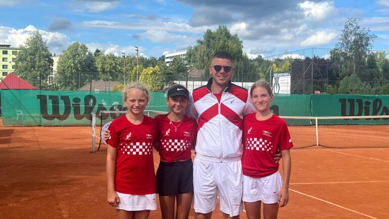 Naše muška i ženska reprezentacija do 12 godina do prvih pobjeda na turnirima Summer Cupa