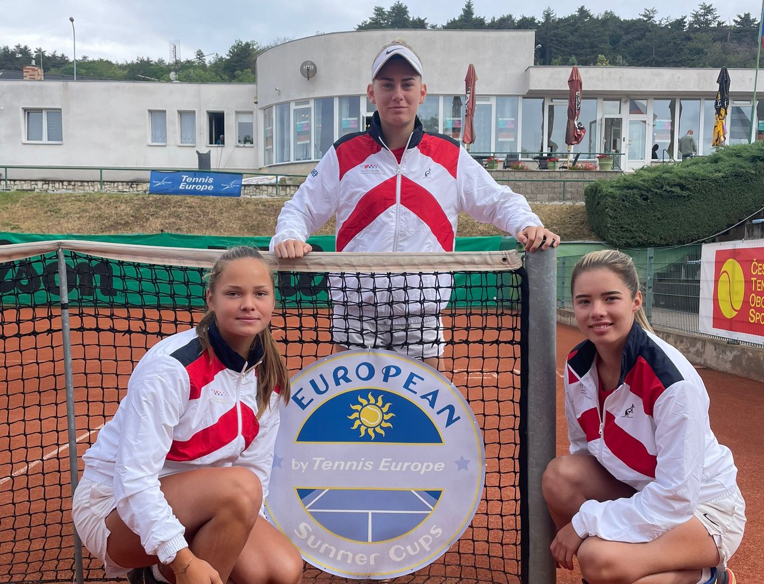 Juniorke izgubile od Mađarica četvrtfinalni dvoboj turnira Summer Cupa u češkom Mostu