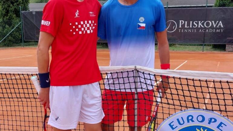 Česi pobijedili naše juniore u polufinalu turnira Summer Cupa u Ričanyma, juniorke šeste u Mostu