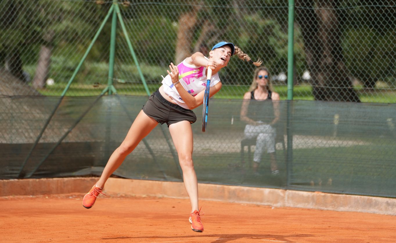 Dorian Stiblik, Ana Petković i Chiara Jerolimov u 3. kolu juniorskog ITF turnira u Doboju