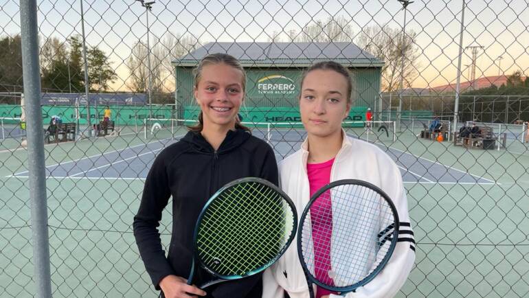 Nika Čakarun u polufinalu Tennis Europe turnira u Villeni, s Lili Kordić do završnice parova