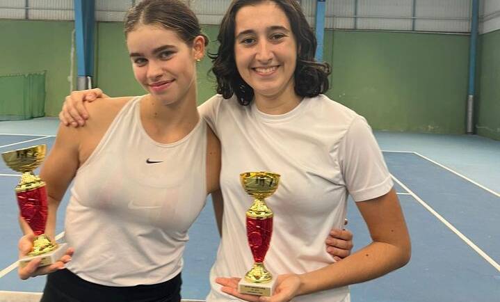 Korina Roso u finalu juniorskog ITF turnira u Pečuhu, s Nerom Tešankić do naslova u paru