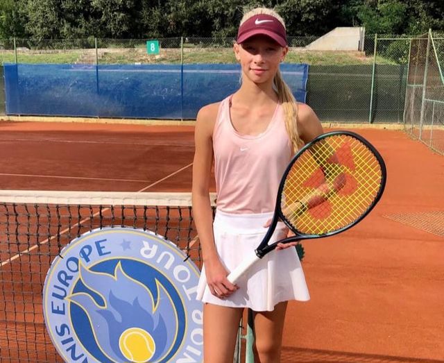 Sophia Santos do naslova u paru na Tennis Europe turniru u francuskom Le Bouscatu