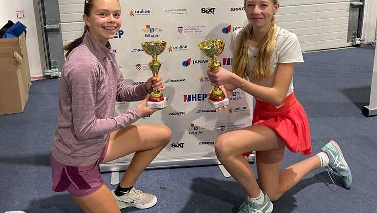 Lara Šerić i Nika Bumbak za naslov pobjednice HEP dvoranskog prvenstva Hrvatske do 16 godina