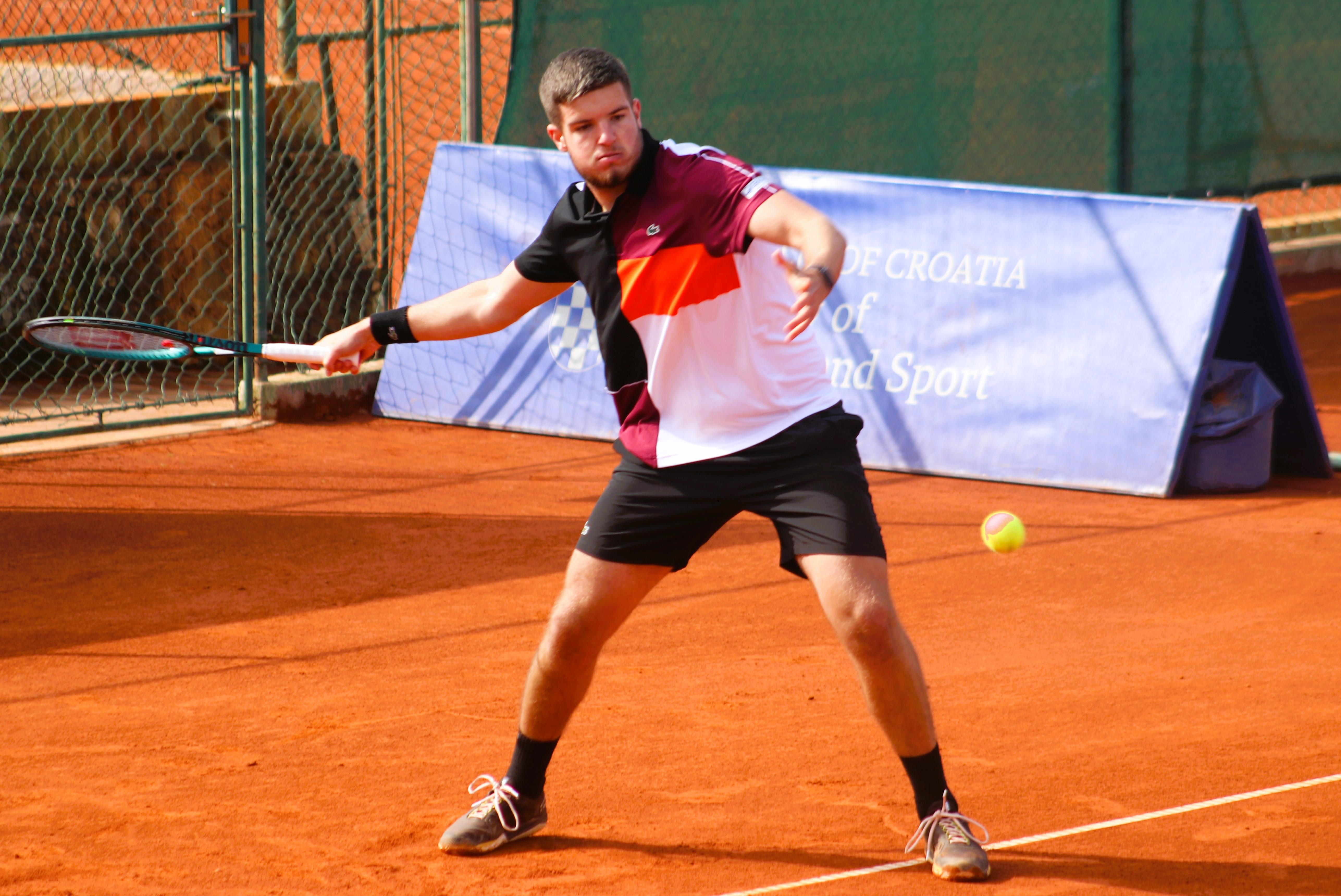 Mili Poljičak jedini od naših igrača do četvrtfinala ITF World Tennis Toura u Opatiji