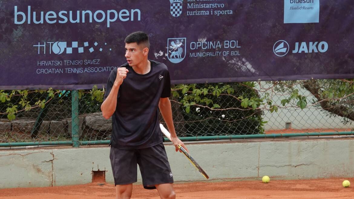 Luka Mikrut pobijedio Milija Poljička za završnicu ITF World Tennis Toura u Bolu