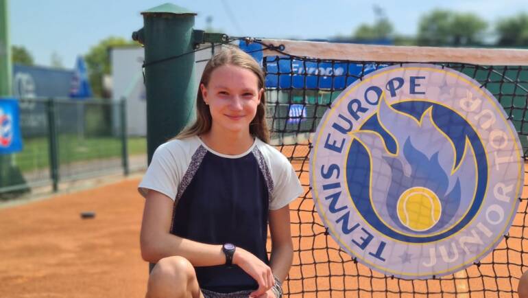 Sophia Santos prošla u polufinale u Čakovcu pa predala, među najbolje četiri i Mihaela Les