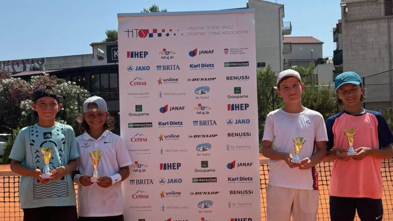 Jan Celiščak te Polina Car i Marija Milat do naslova u paru na Adriatic Cupu u Stobreču