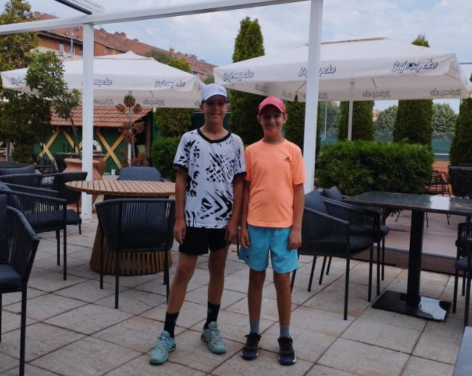 Ivan Vučemilović do polufinala u paru na Tennis Europe turniru u Novom Sadu