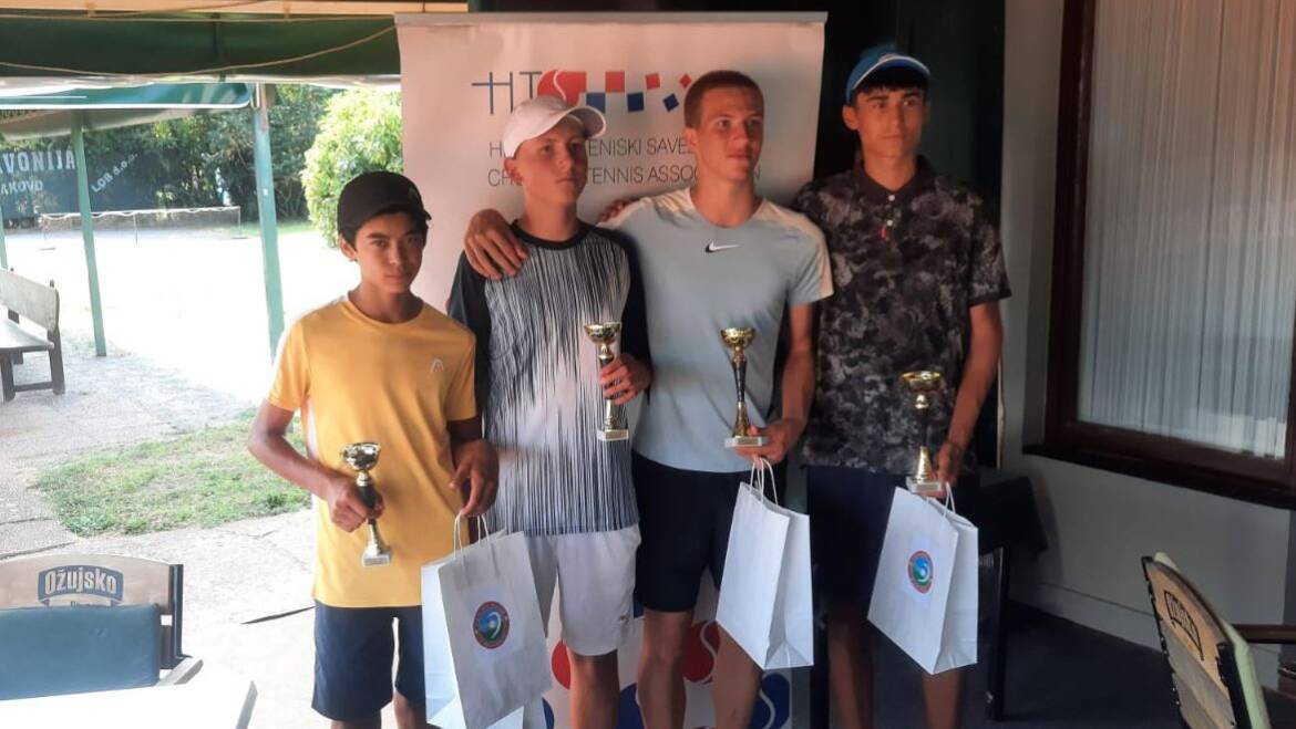 Mihaela Les u završnici Đakovo Opena, dva hrvatska naslova u konkurenciji parova