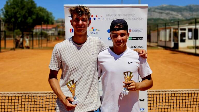 Dva hrvatska naslova u konkurenciji parova na Epetion Cupu u Stobreču