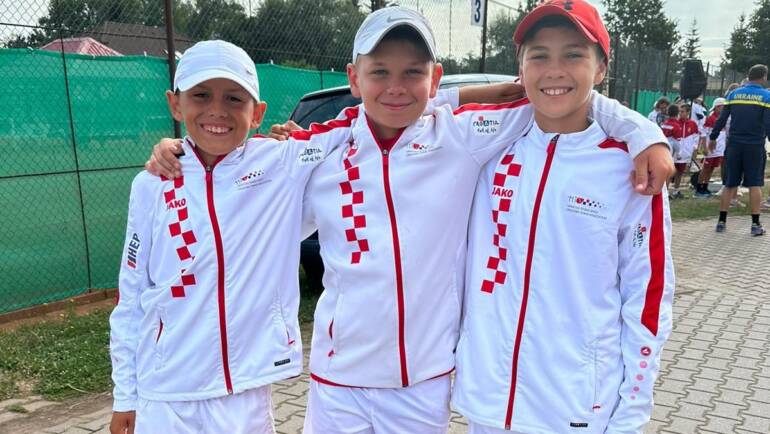 Hrvatske reprezentacije do 12 godina u polufinalu kvalifikacijskih turnira Summer Cupa