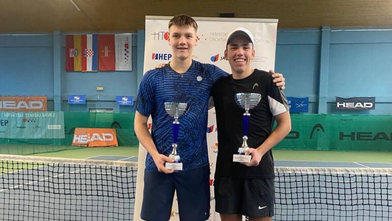 Hrvoje Jutreša i Dorian Stiblik pobjednici Dvoranskog prvenstva Hrvatske do 18 godina