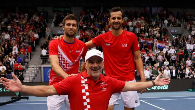 Hrvatski tenisači svladali Slovake u Osijeku, pobjednički bod osigurali Nikola Mektić i Mate Pavić!
