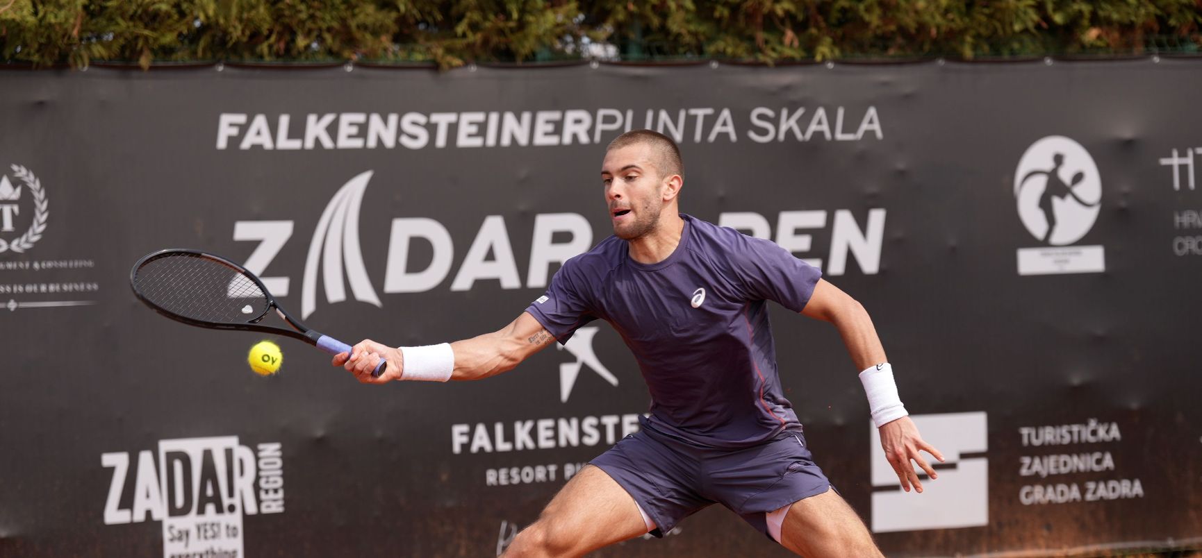 Borna Ćorić preko Rumunja Jianua do polufinala, 1. nositelj Damir Džumhur prejak za Milija Poljička