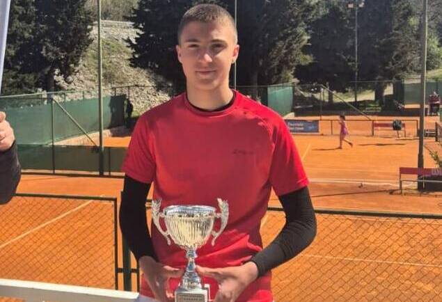 Hrvoje Jutreša i Dario Zorica u 3 kolu juniorskog ITF turnira u Subotici