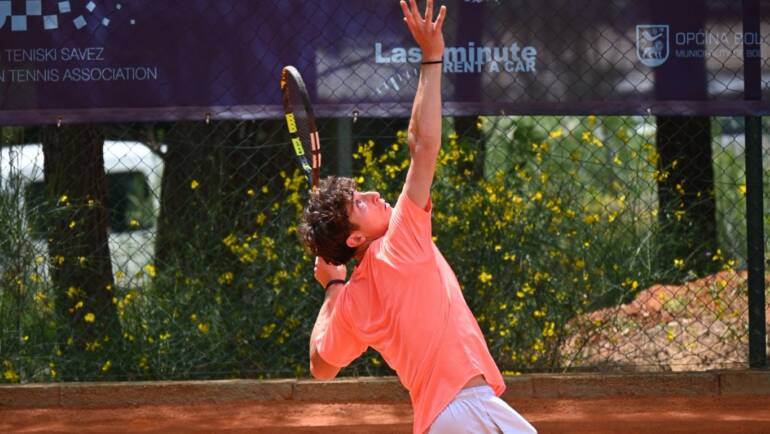 Karlo Kajin ispao u 1. kolu ITF turnira u Bolu, Matija Pecotić i Luka Vuglar prošli kvalifikacije