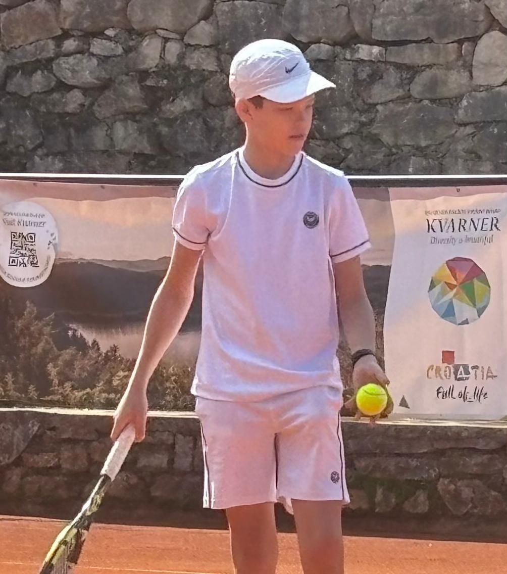 Leo Luka Koruga do naslova u paru na TE turniru u Otočcu
