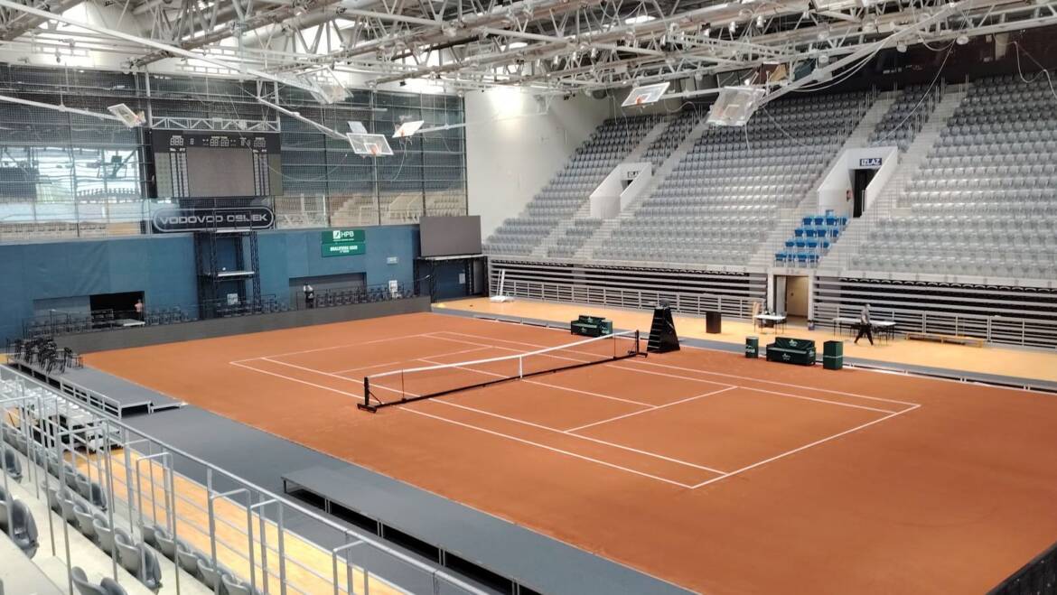 Još malo i igralište će biti završeno!