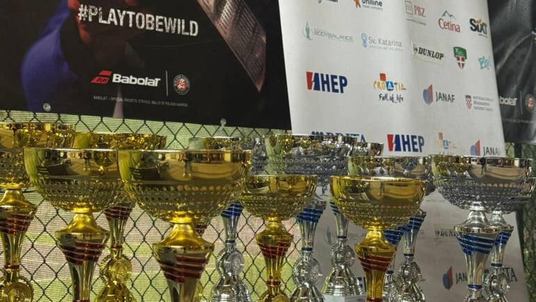 Poznati polufinalni parovi Dvoranskog prvenstva Hrvatske do 14 godina