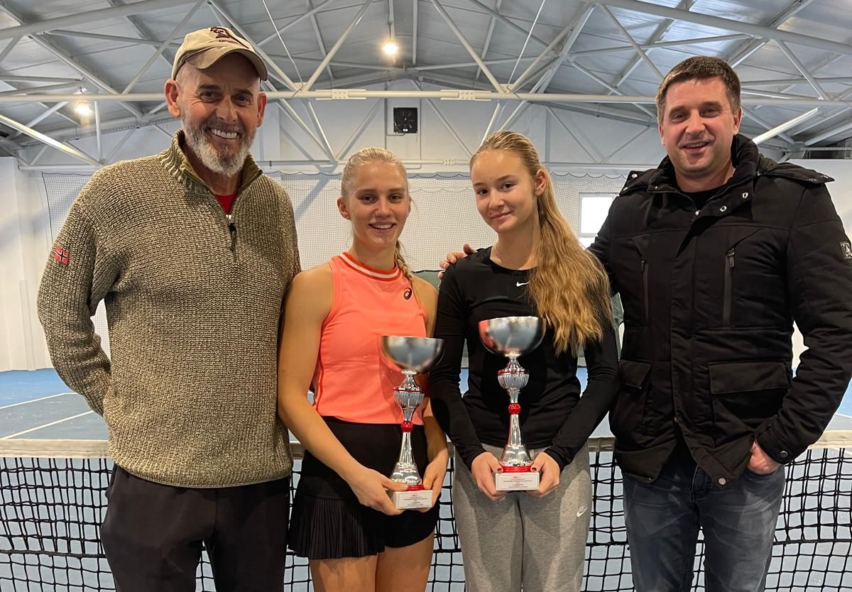 Iva Jerković i Ana Marija Rebić u finalu Dvoranskog prvenstva Hrvatske do 16 godina