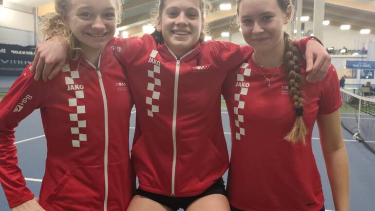 Tenisači do 14 godina za peto mjesto u Italiji, a tenisačice u Češkoj