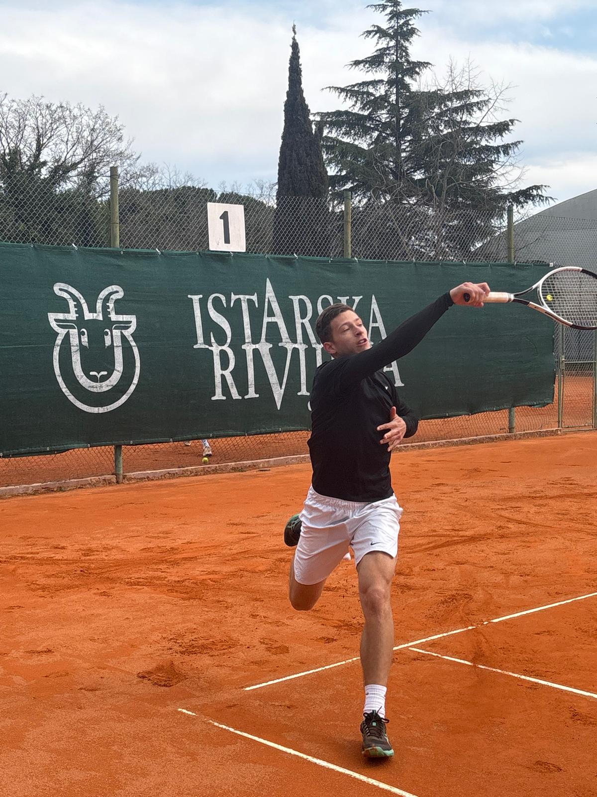 Nikola Bašić ispao na startu ITF turnira u Rovinju