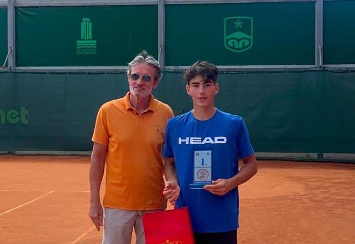 Nino Vižintin do dvostrukog slavlja na Tennis Europe turniru u Prijedoru!